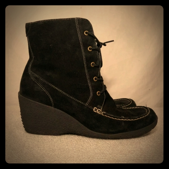 Hush Puppies Shoes - Hush Puppies Wedge Suade Boots